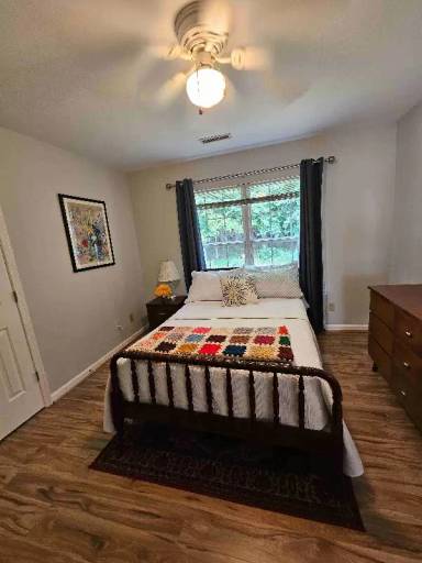 Main picture of 1208 Raintree Dr
