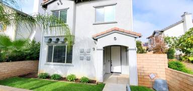 Main picture of 877 Havasu St