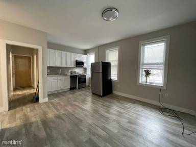 Main picture of 7222 Broadway