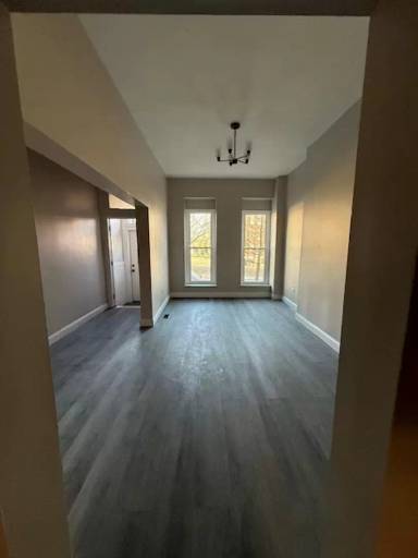 Main picture of 1812 N Broadway
