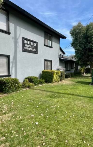 Main picture of Monterey Apartments