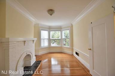 Main picture of 1276 Jackson St