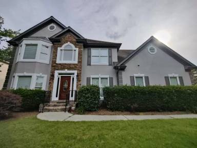 Main picture of 300 Winding Rose Ln