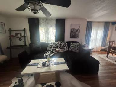 Main picture of 1618 Sycamore St