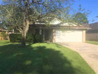 Main picture of 5680 Brett Ln