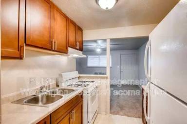 Main picture of 14510 Washington Ave SW