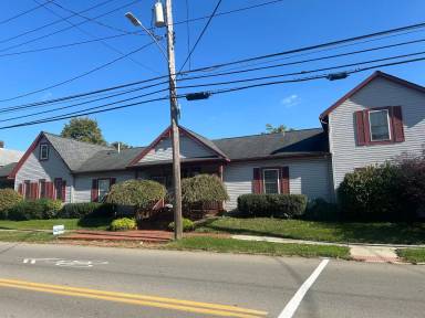Main picture of 304 N Broad St