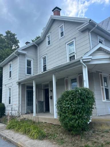 Main picture of 63 Butler St