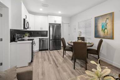 Main picture of 4978 Genesee Ave