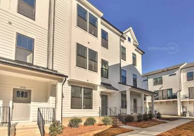 Main picture of 12032 Storm Ln