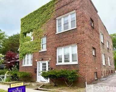 Main picture of 1331 W 65th St