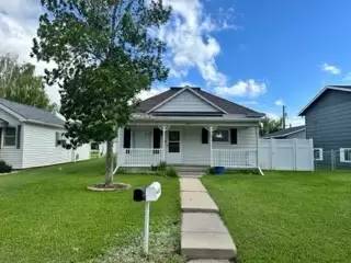 Main picture of 646 E Works St
