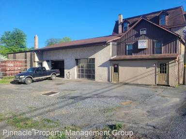 Main picture of 3851 Main Rd E