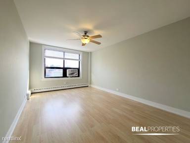 Main picture of Wellington Place Apartments