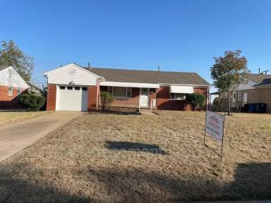 Main picture of 4409 E 21st Pl