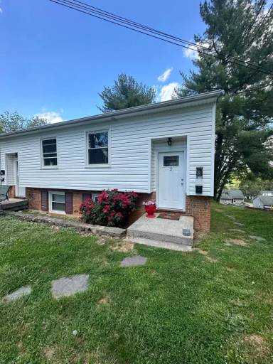 Main picture of 524 Jefferson Ave