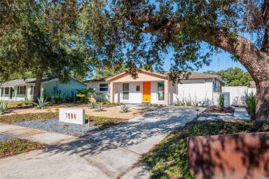 Main picture of 7904 Woodvine Cir