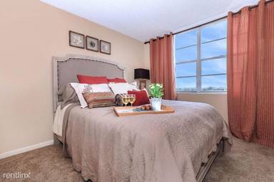 Main picture of Wilton Tower Apartments