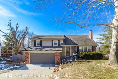 Main picture of 7932 Haskins St
