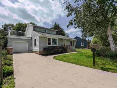 Main picture of 3841 Ridgeway Ave