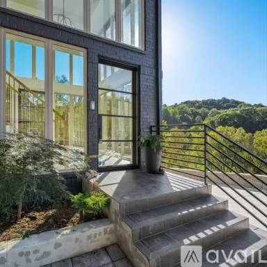 Main picture of 7407 Indian Creek Rd