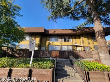 Main picture of 1587 Oxford St