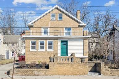 Main picture of 228 Dorchester Ave