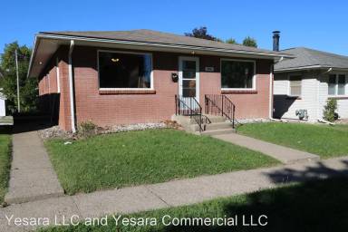 Main picture of 805 S 12th St