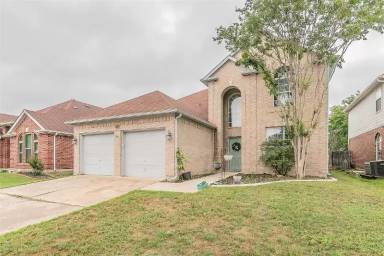 Main picture of 4801 Parkmount Dr