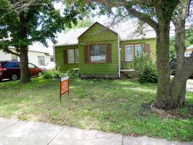 Main picture of 217 N Meridian Ave