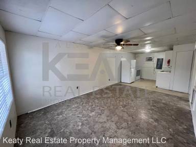 Main picture of 331 W Bridge St