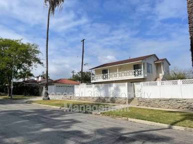 Main picture of 3602 Pine Ave