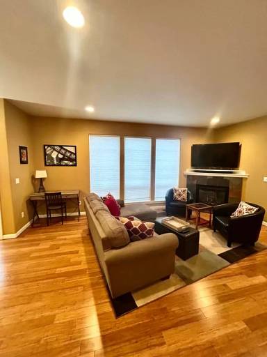 Main picture of 2514 NW Awbrey Rd