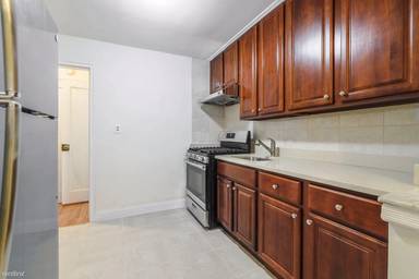 Main picture of 8842 20th Ave