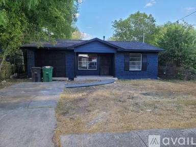 Main picture of 139 Ferris Ave