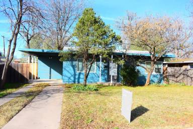 Main picture of 3712 31st St