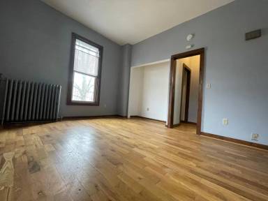 Main picture of 1604 E Kane Pl