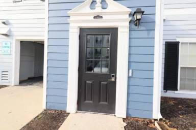 Main picture of 12913 Tradd St