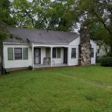 Main picture of 1517 Sweetbriar Ave