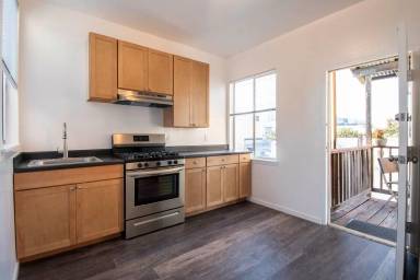 Main picture of 26 Langton St