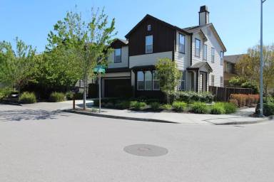 Main picture of 1749 Tessa Way