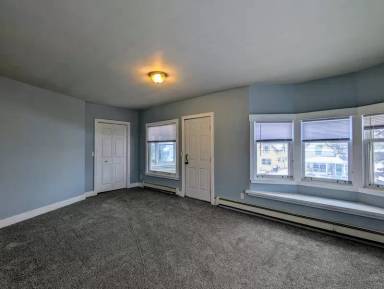 Main picture of 724 N Walnut St