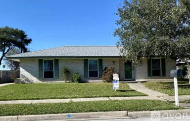 Main picture of 1809 Portland Dr