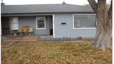 Main picture of 392-394 SE Dunham St