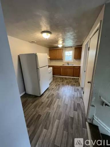 Main picture of 68 N Franklin St