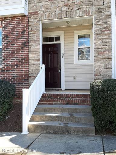 Main picture of 118 Walnut Cove Dr