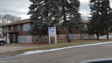 Main picture of 901 9th Ave S