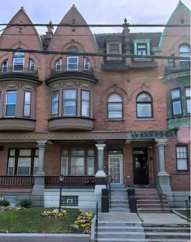 Main picture of 4236 Parkside Ave