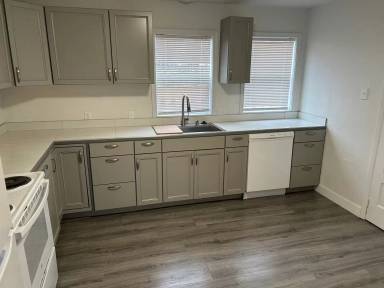 Main picture of 2215 NE Cumulus Ave