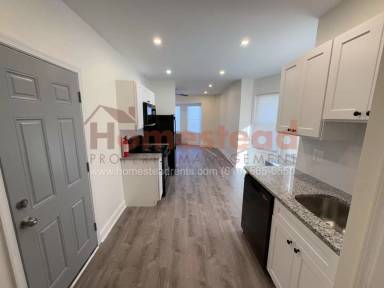 Main picture of 1116 Main St